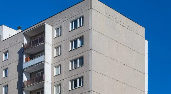 Spółdzielnia mieszkaniowa: Poznaj swoje prawa i uniknij problemów!